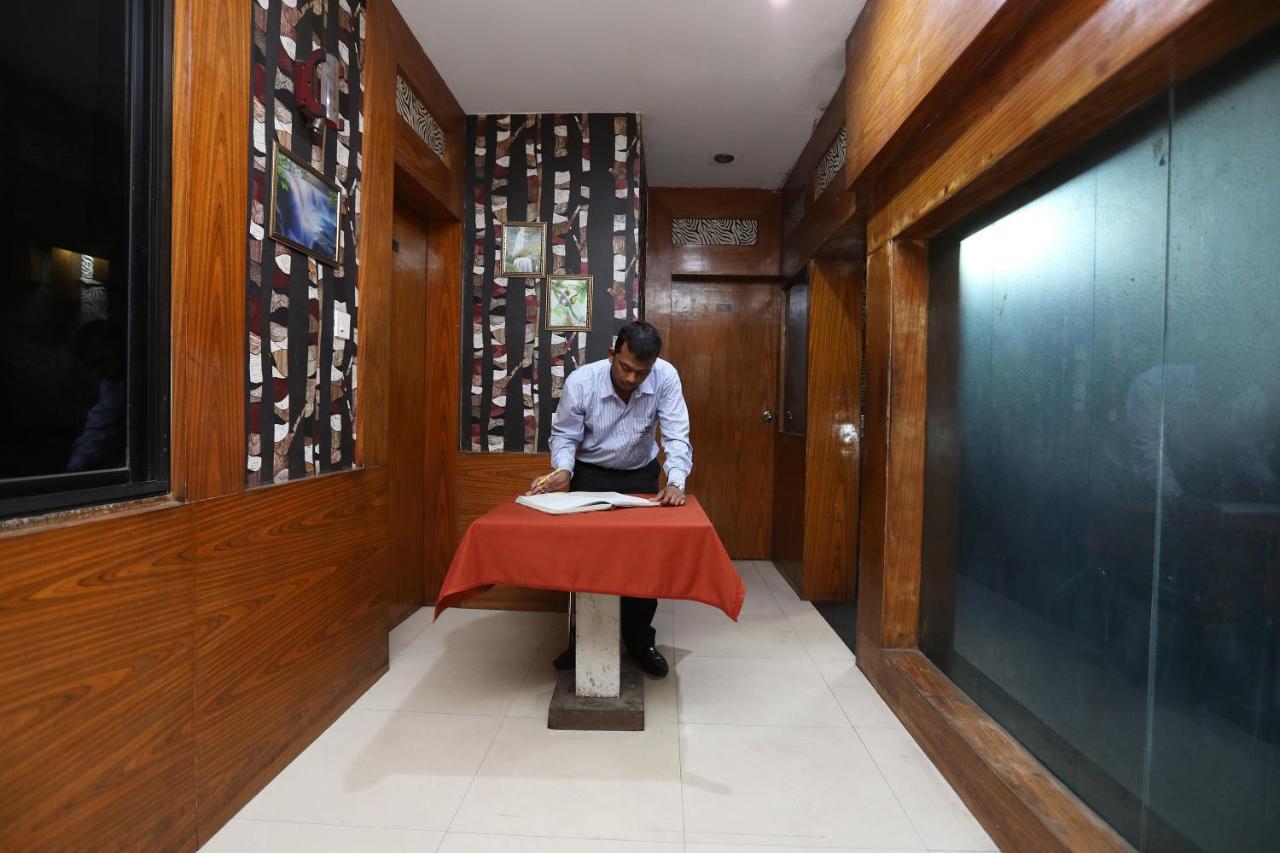 Oyo 28644 Hotel Nilanjana Asansol Luaran gambar
